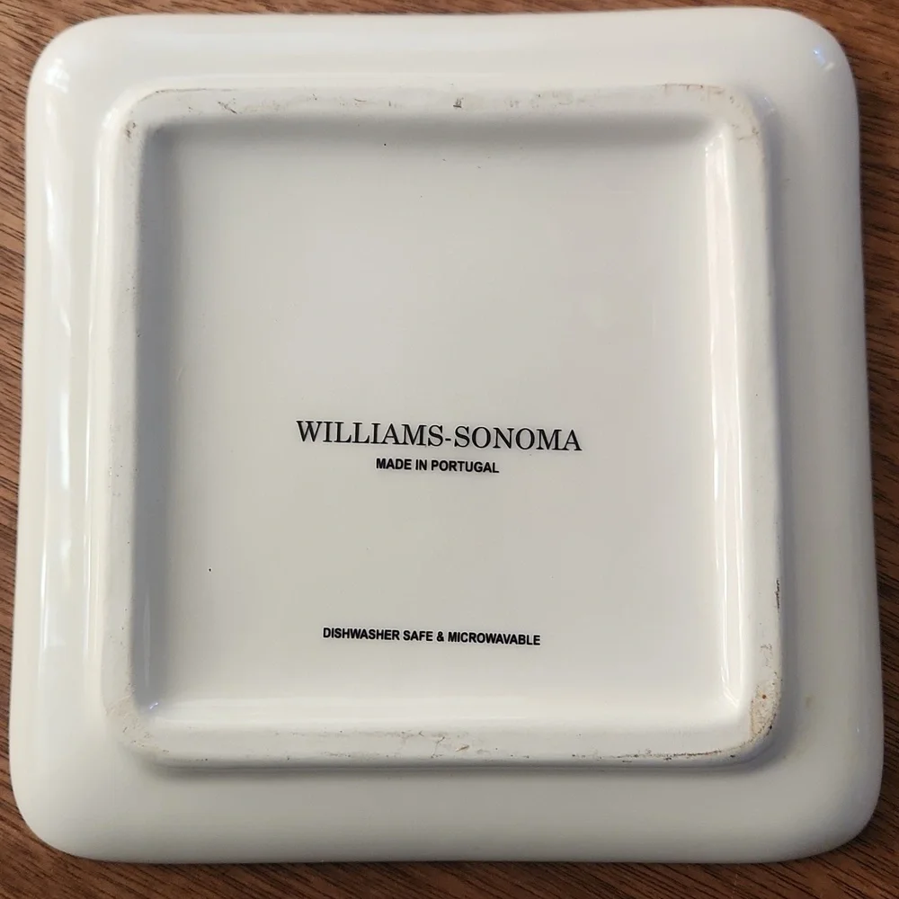 Williams Sonoma (1) wine Tasting Plate 5.5